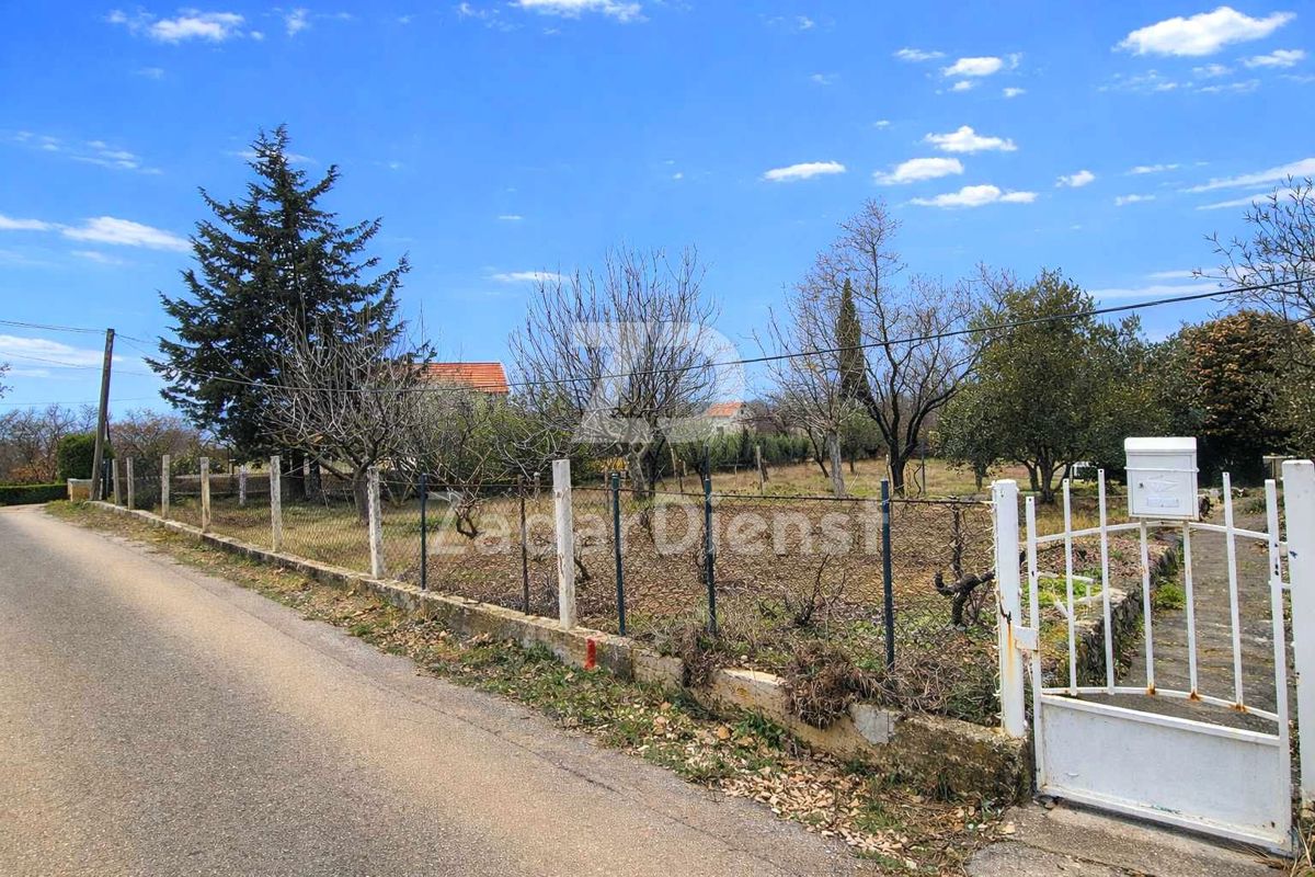 Terreno in ottima posizione con enorme potenziale