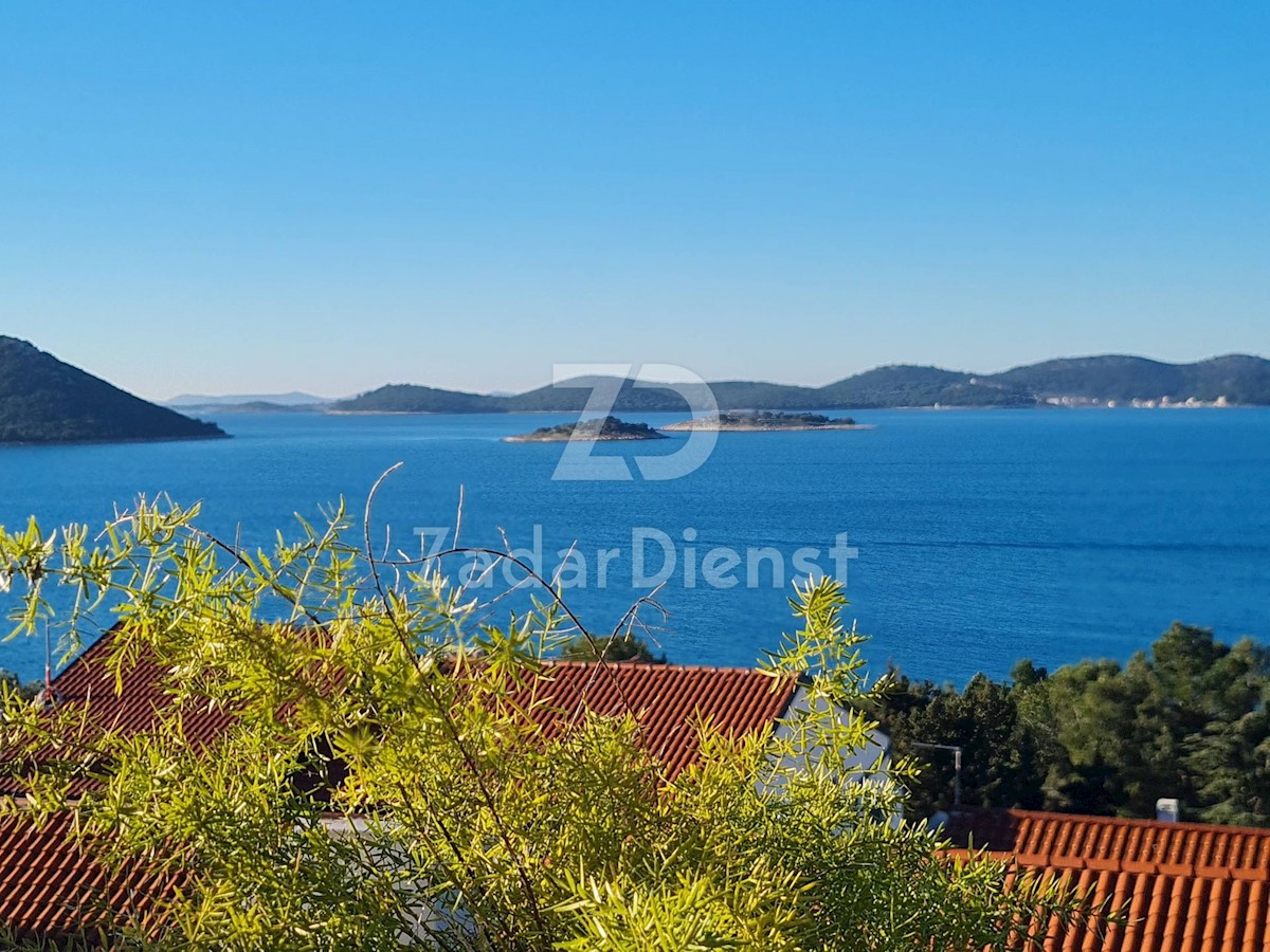 Casa con una splendida vista sul mare - Drage