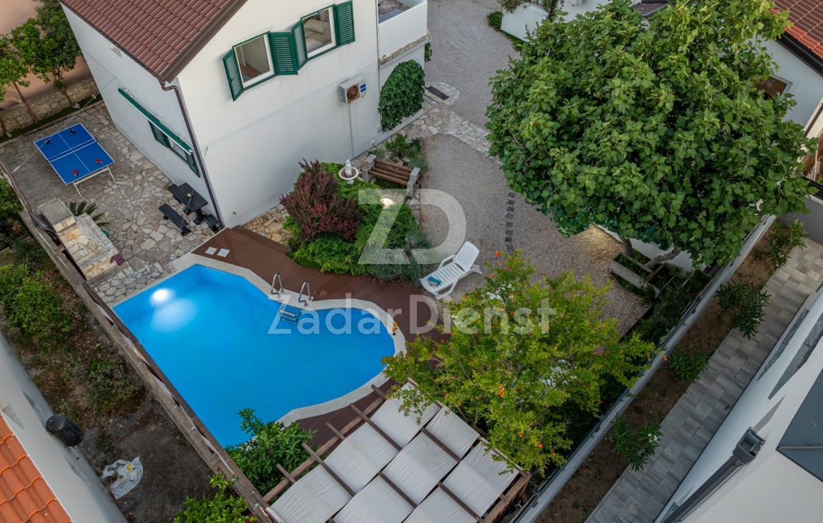 Bellissima casa con piscina vicino al mare