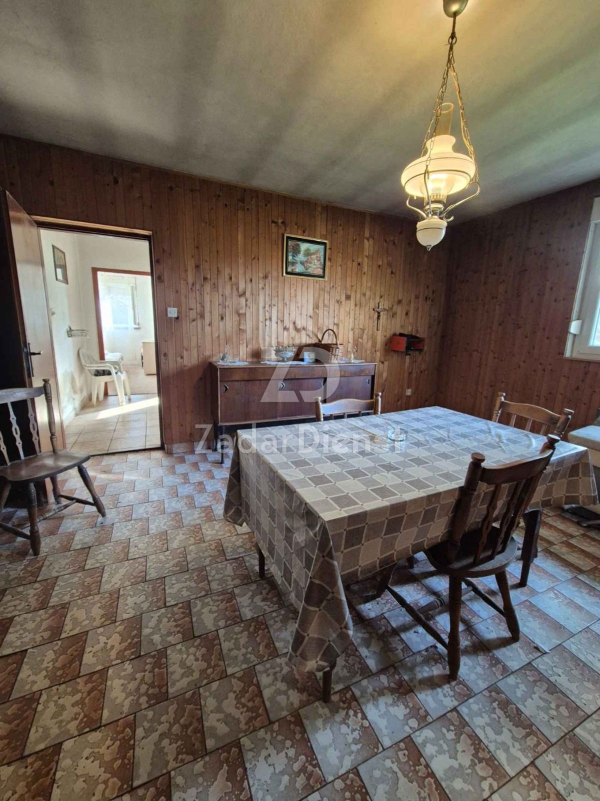 Casa con ampio giardino in ottima posizione