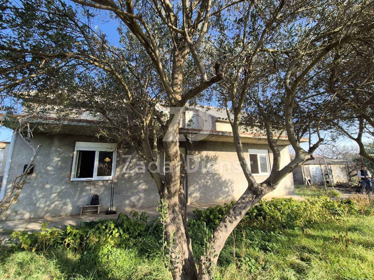 Casa con ampio giardino in ottima posizione