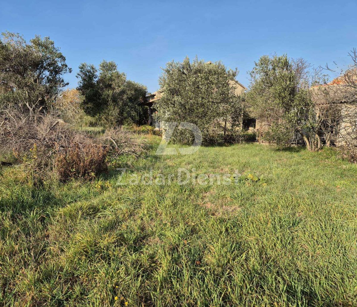 Casa con ampio giardino in ottima posizione