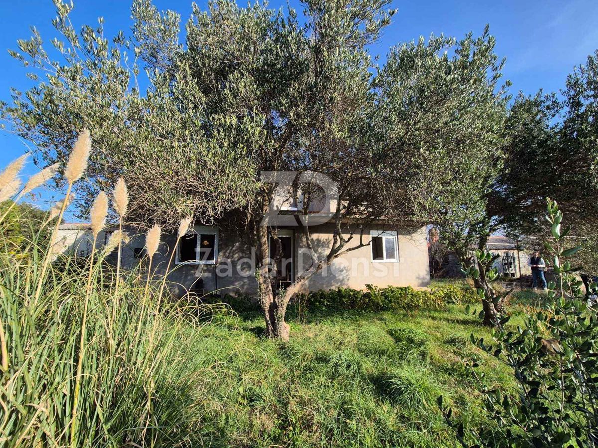 Casa con ampio giardino in ottima posizione