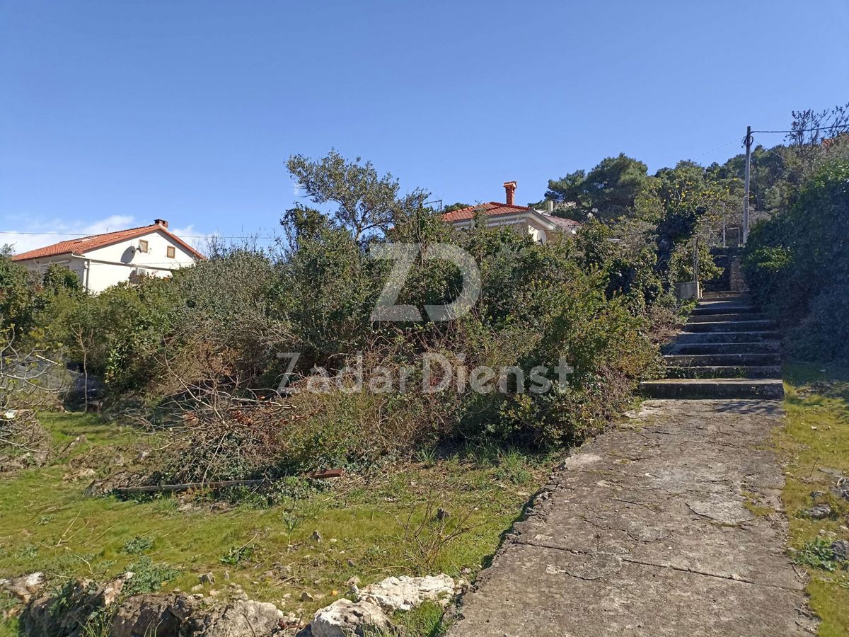 Terreno di 768 m², seconda fila sul mare - Veli Iž