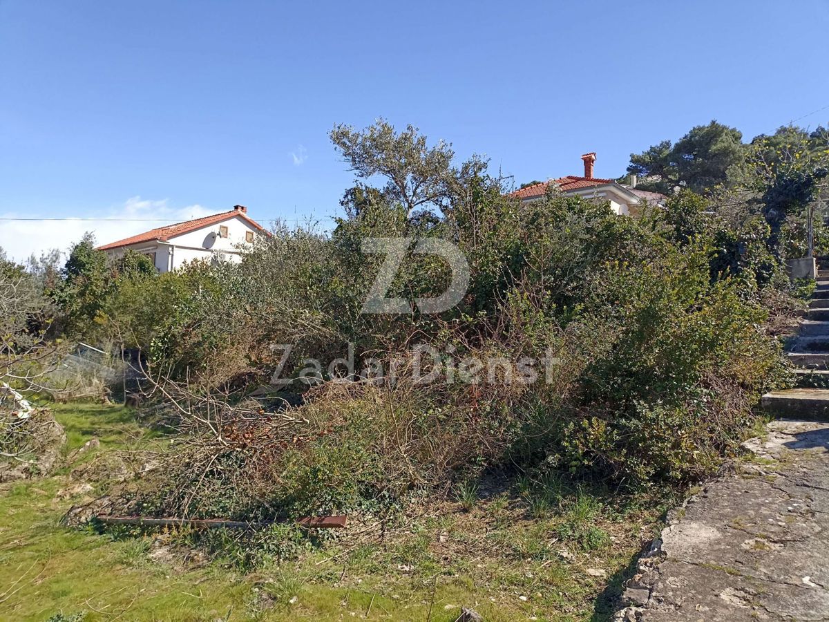 Terreno di 768 m², seconda fila sul mare - Veli Iž