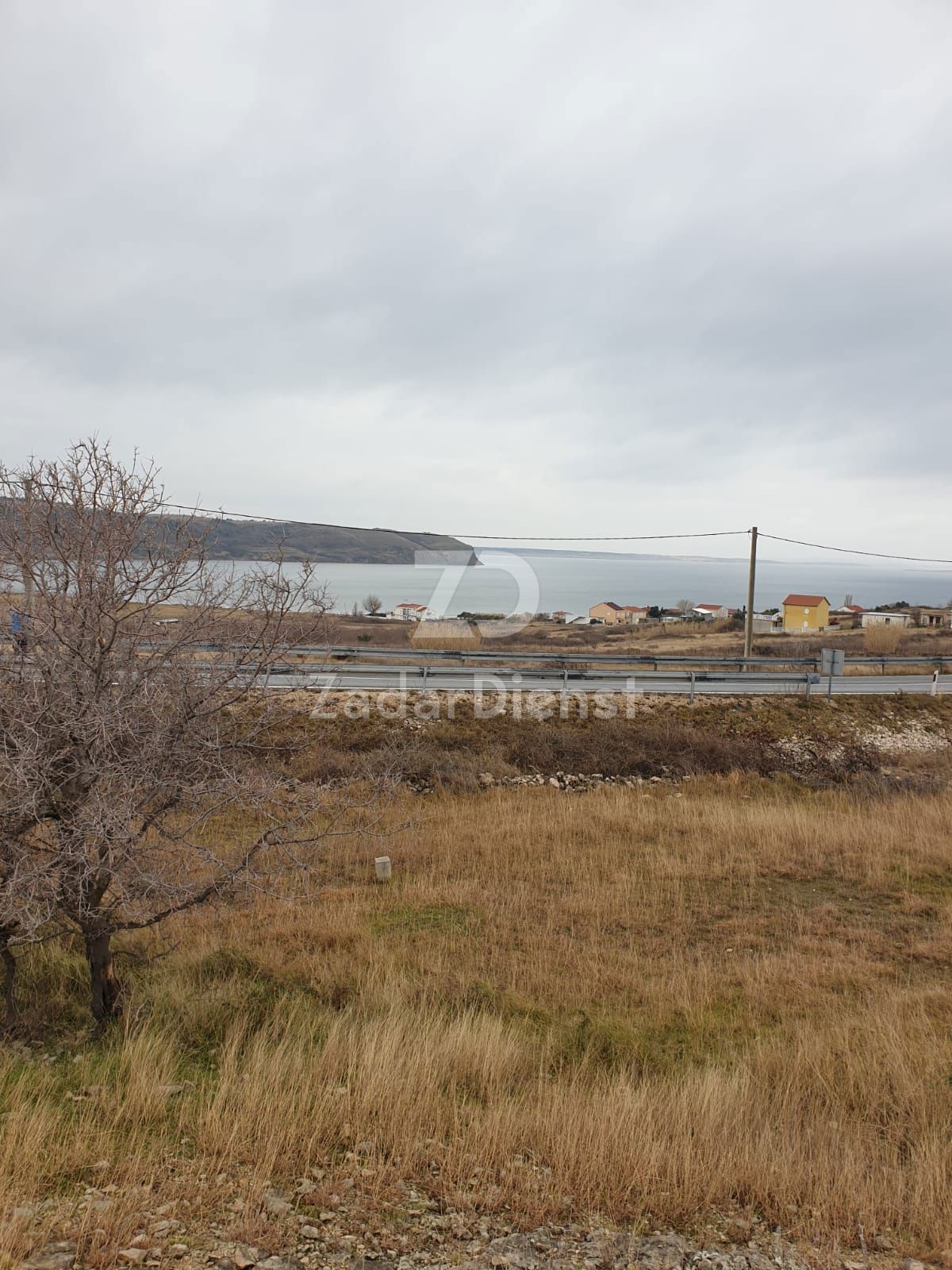Terreno edificabile con vista sul mare - Rtina