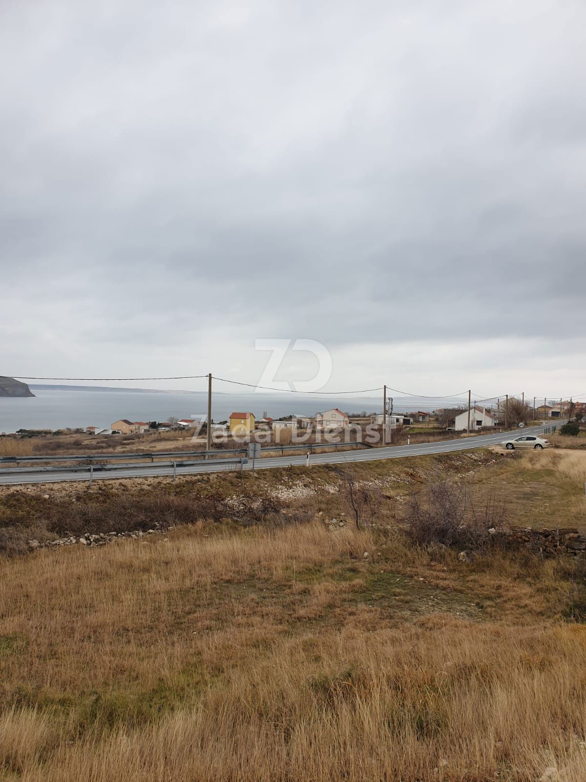 Terreno edificabile con vista sul mare - Rtina