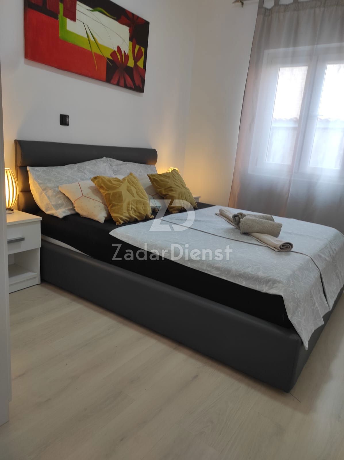 Casa con 4 appartamenti e una splendida terrazza sul tetto a Vir