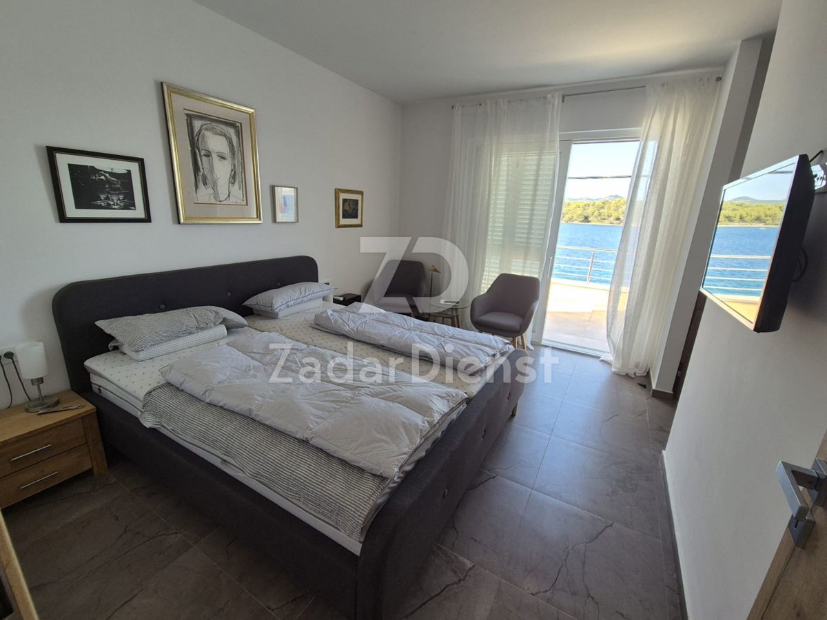 Splendida casa PRIMA FILA AL MARE - NUOVA COSTRUZIONE