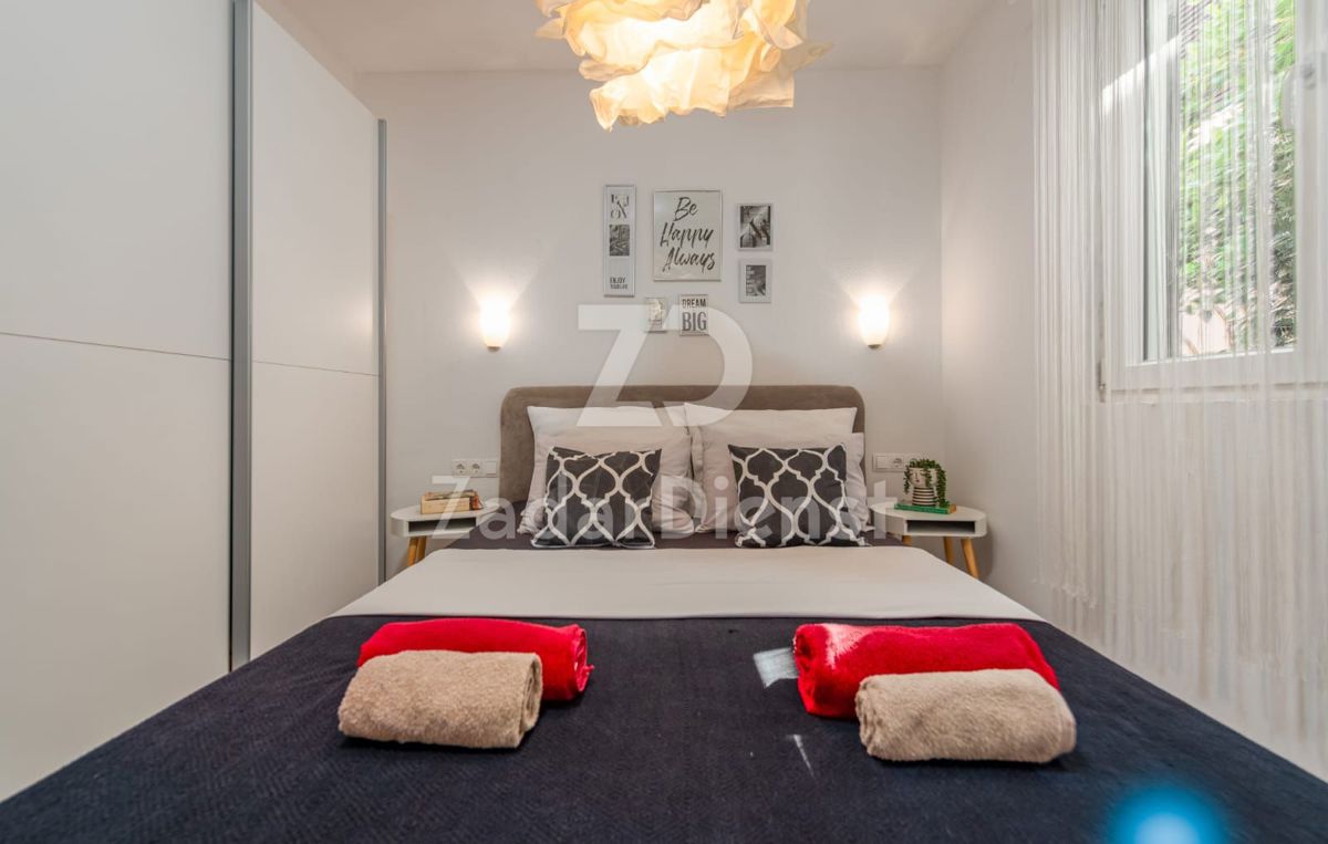 Casa con piscina e appartamento aggiuntivo sull'isola di Vir