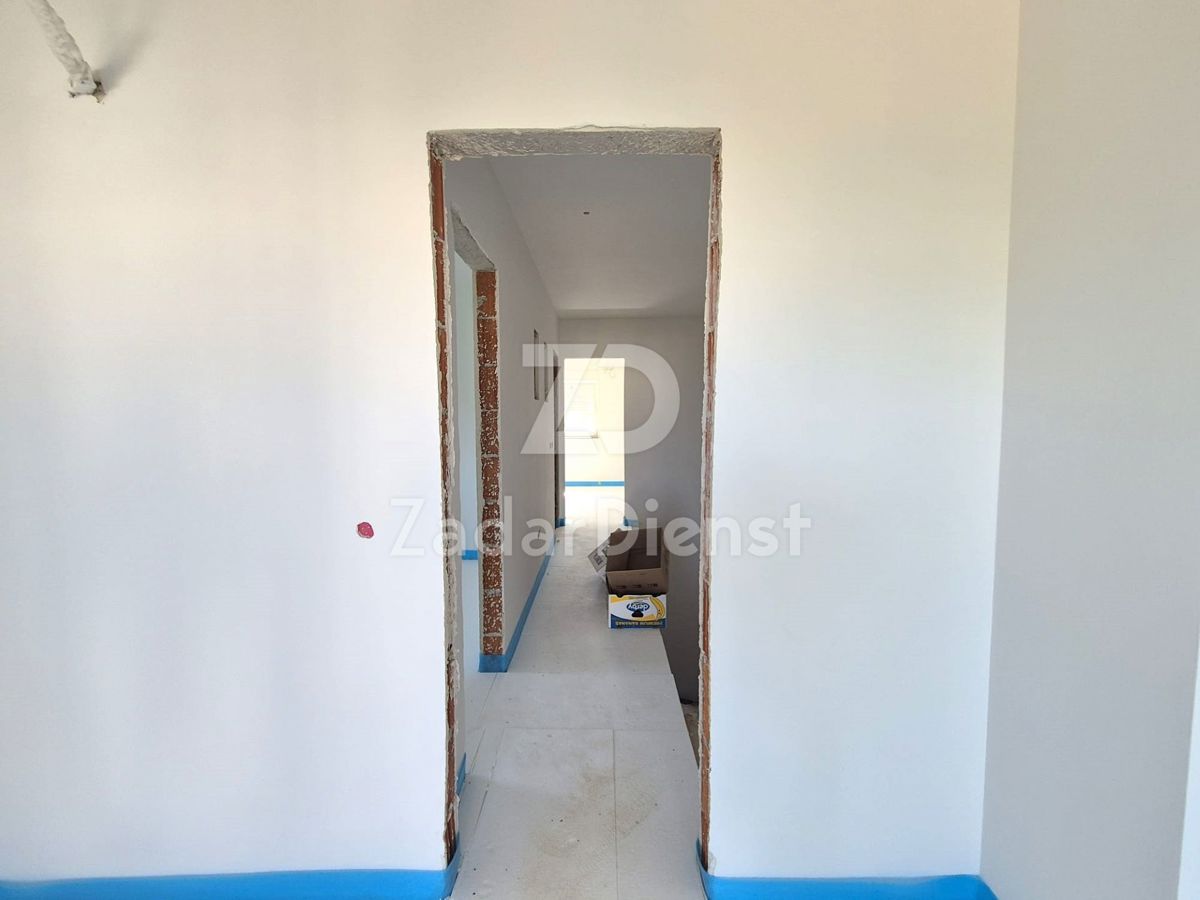 Villa moderna con piscina e vista sul mare a Privlaka