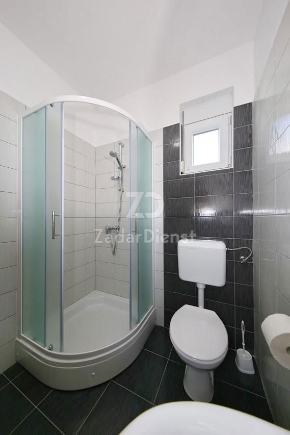 Bella e attrezzata casa con piscina a Zaton