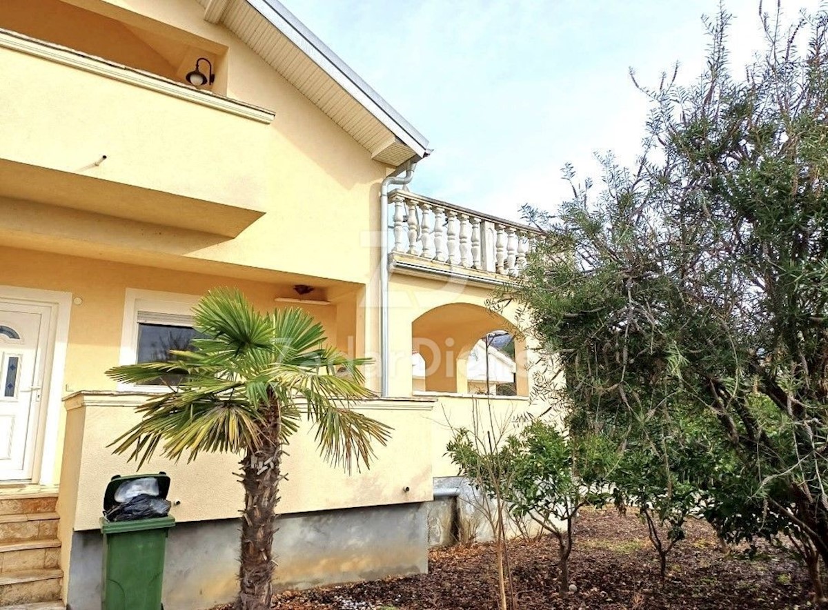 Casa Gornji Karin, Obrovac, 274m2