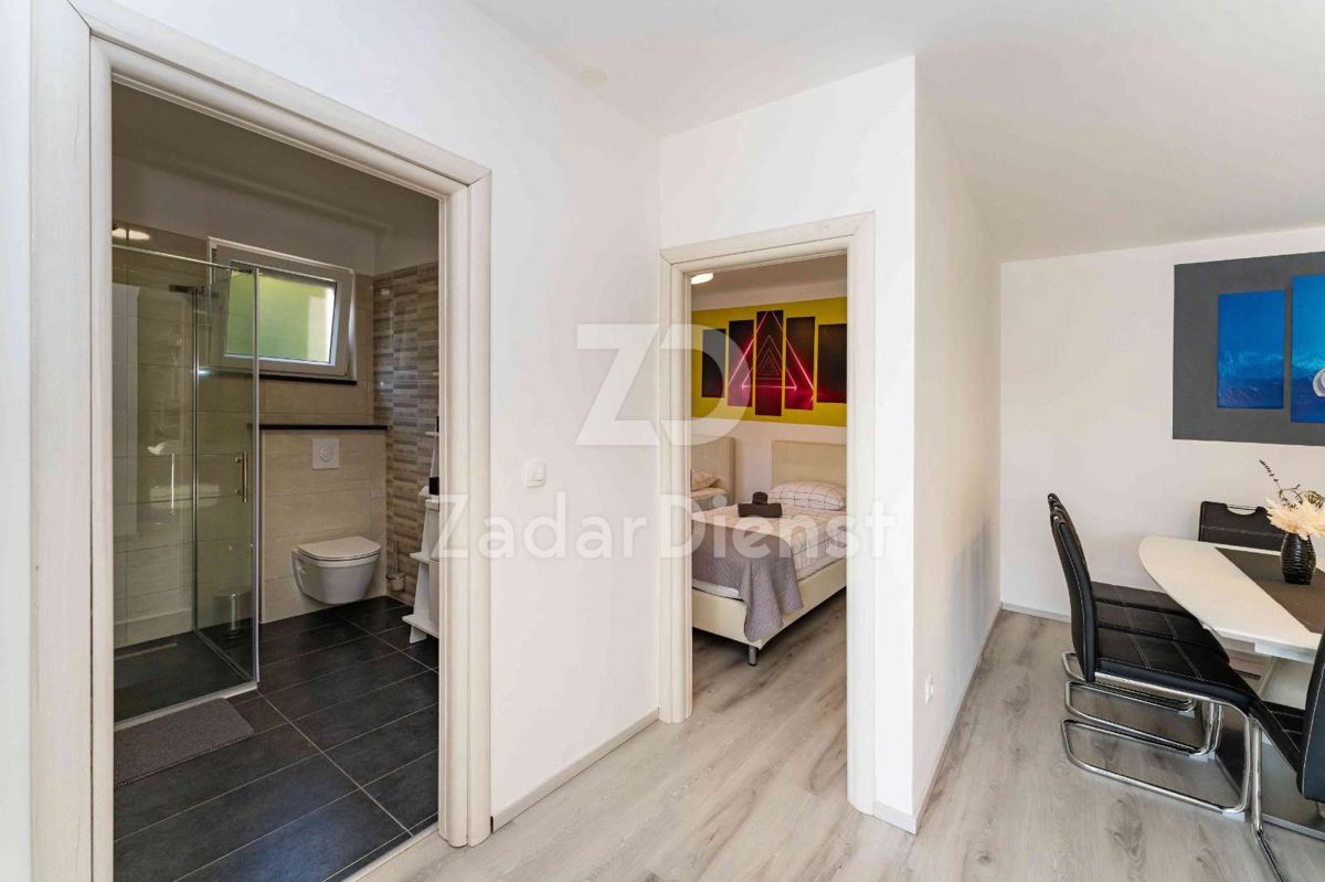 Villa moderna con piscina in una splendida zona di Privlaka