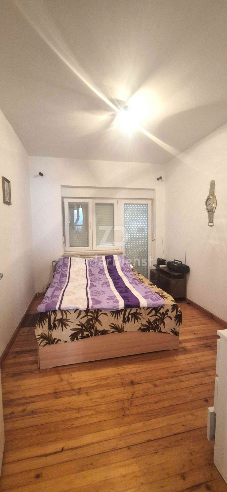 Casa con 3 unità abitative e terreno spazioso