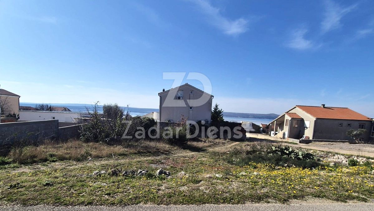 Terreno con permesso di costruzione a Maslenica (Zara)