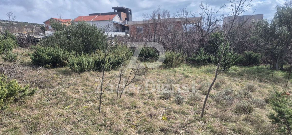 Terreno di 602 m2 con vista sul mare a Maslenica
