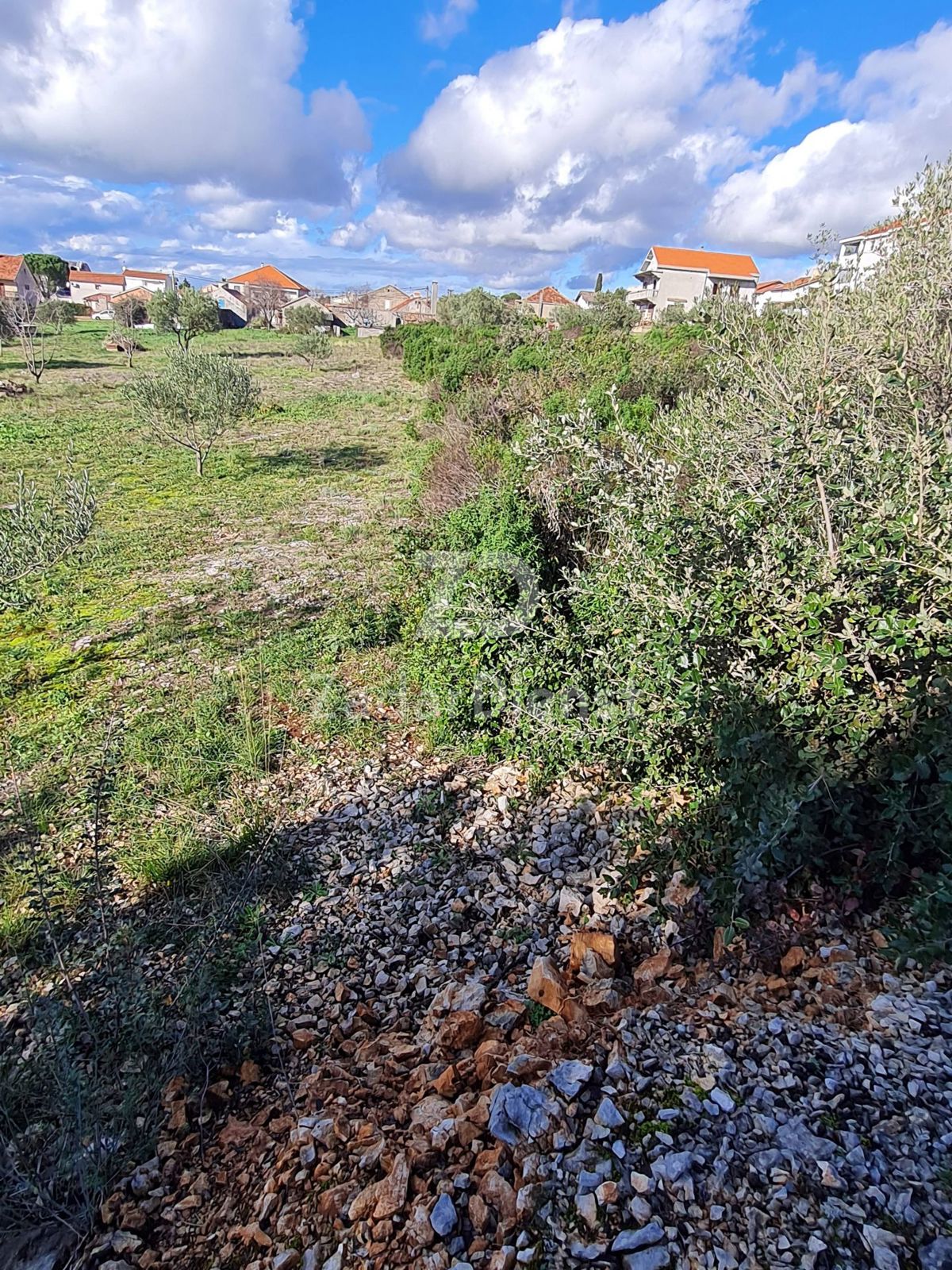 Terreno di 1277 m2 con vista sul mare a Sukošan