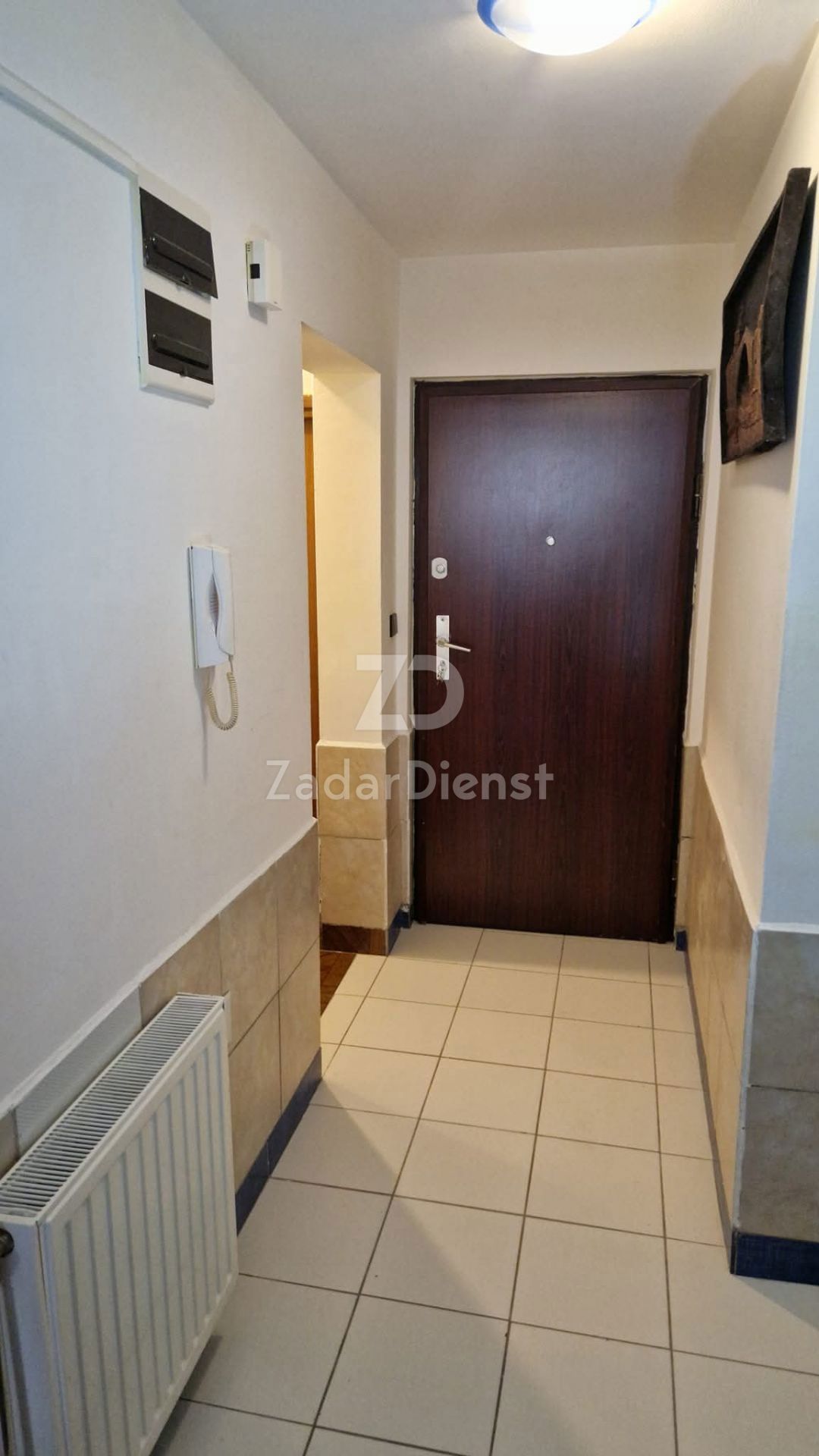 Appartamento seminterrato di 83 m2 a Zara