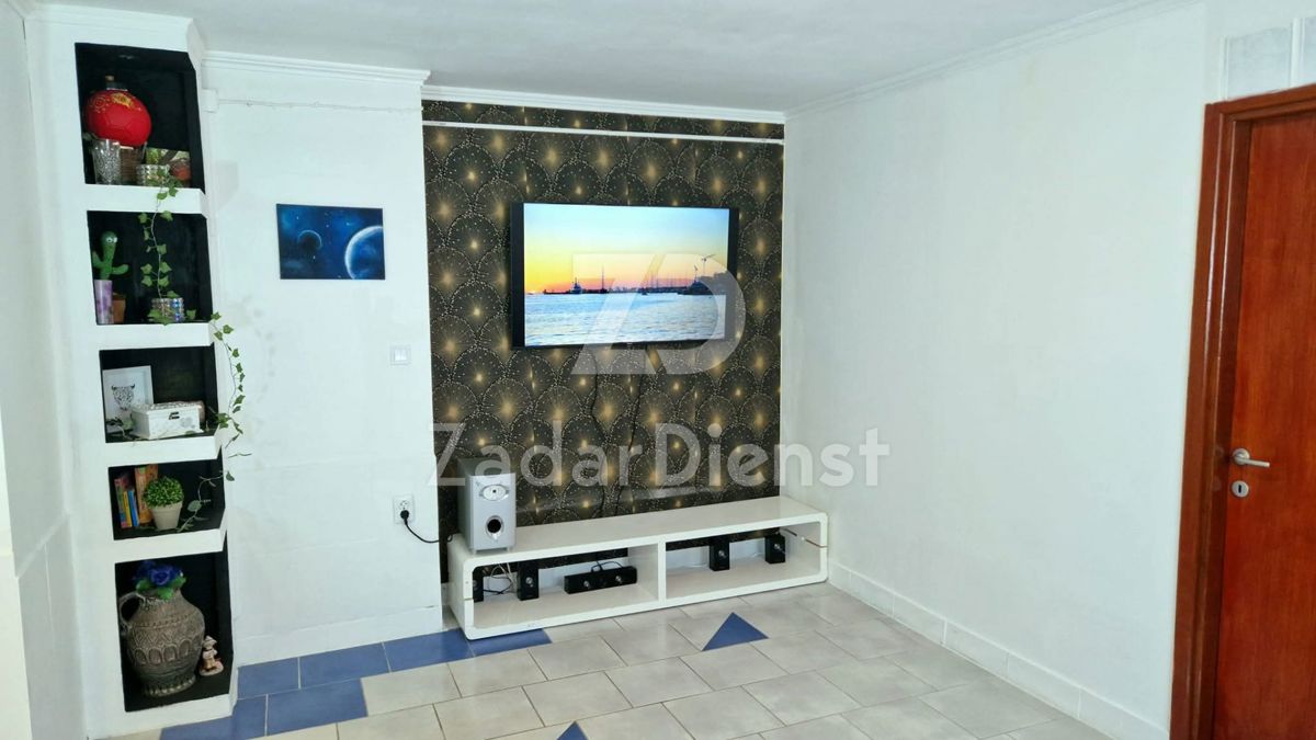 Appartamento seminterrato di 83 m2 a Zara