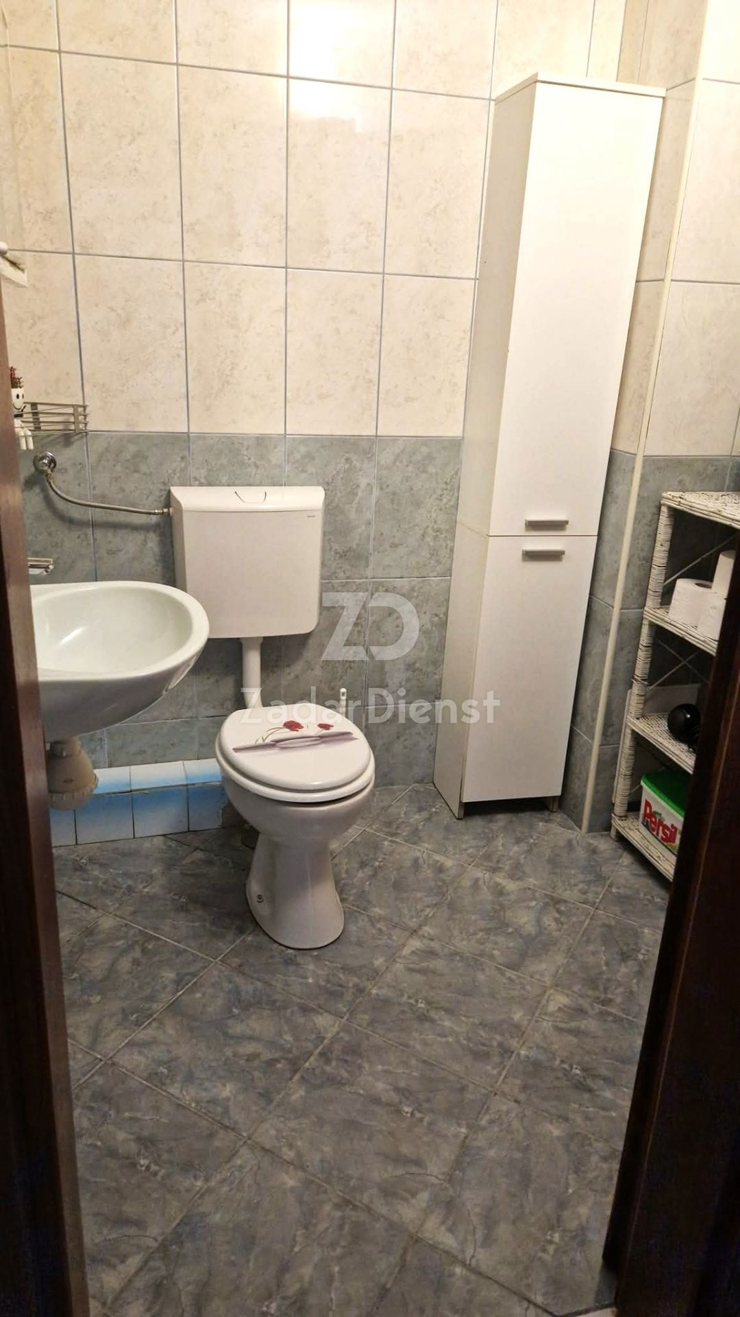 Appartamento seminterrato di 83 m2 a Zara