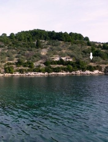 Terreno edificabile fronte mare nelle vicinanze di Vela Luka, Korcula