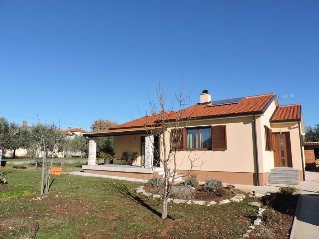 Immobili Istria, vendo appartamento, Umag – Umago, centro