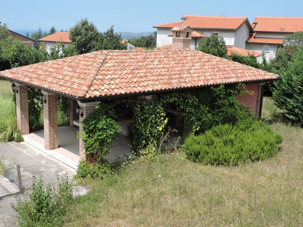 Immobili Istria, vendo villa, dintorni Buje - Buie