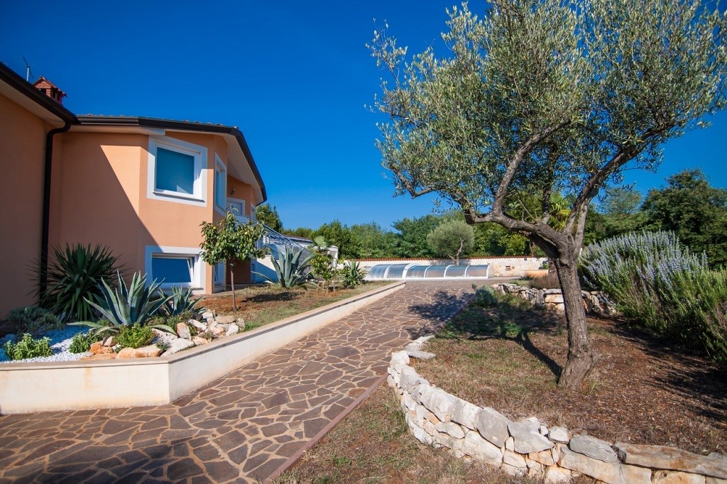 Immobili Istria, vendo casa, Umag, vicino Umag