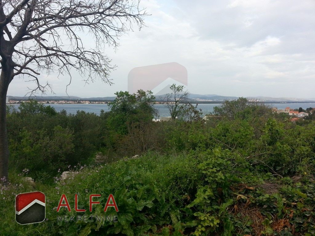 Croazia, Isola di Prvic, Prvic Sepurine, grande terreno edificabile in vendita, con vista mare