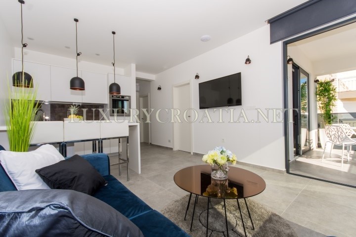 Villa con piscina in vendita, zona di Trogir