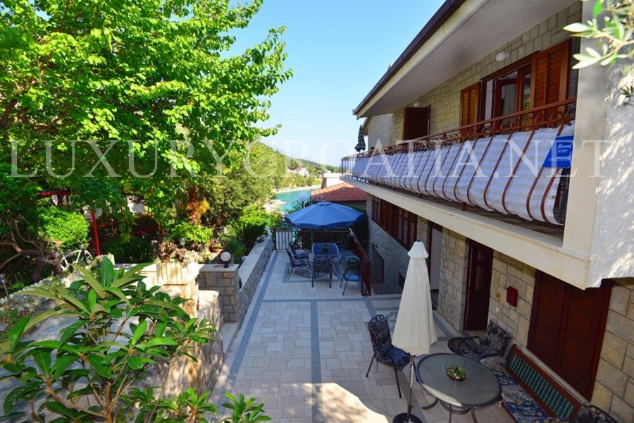 Bella villa moderna vista mare in vendita, zona Makarska