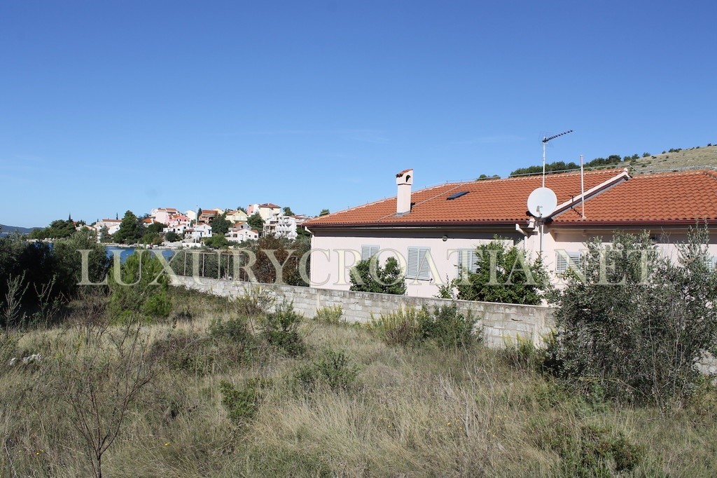 Casa al mare in vendita, zona Sibenik