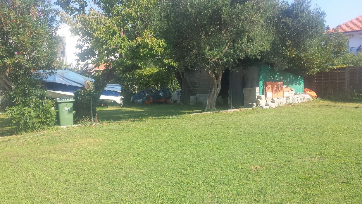 CASA IN VENDITA SULLA SPIAGGIA A ZAGABRIA SUKOSAN