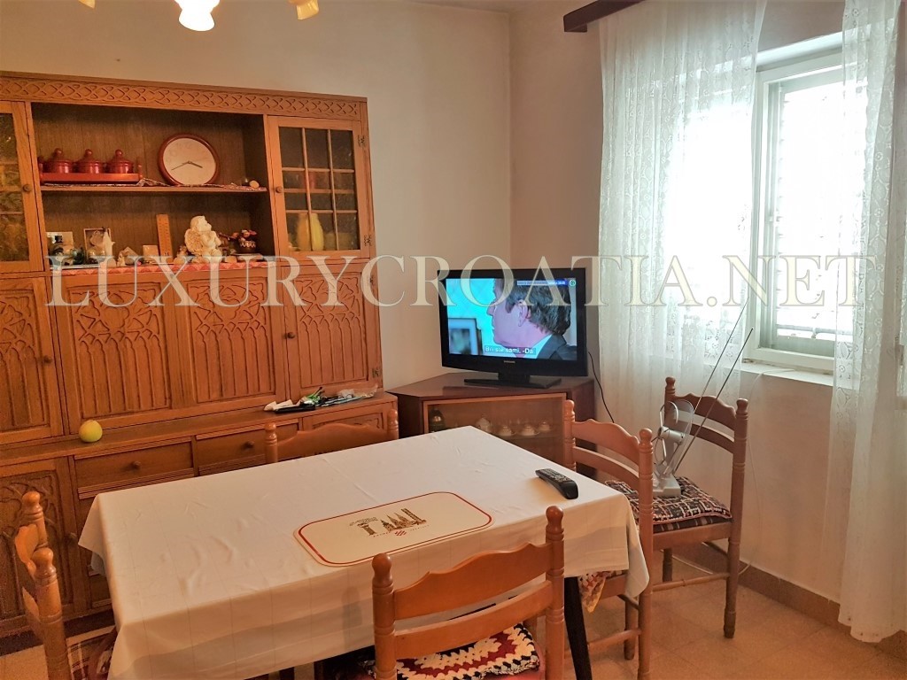CASA FRONTE MARE IN VENDITA, ZONA OREBICA, CROAZIA
