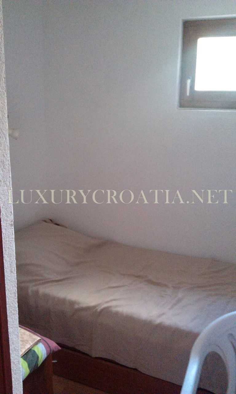 CASA IN VENDITA VICINO SPIAGGIA, SOLETTA ISOLA DI CROAZIA