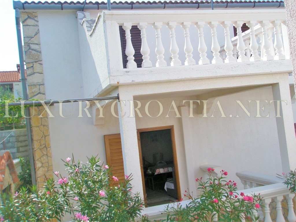 CASA IN VENDITA VICINO SPIAGGIA, SOLETTA ISOLA DI CROAZIA